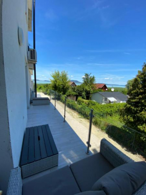 Azure Bay Residence Balatonfenyves